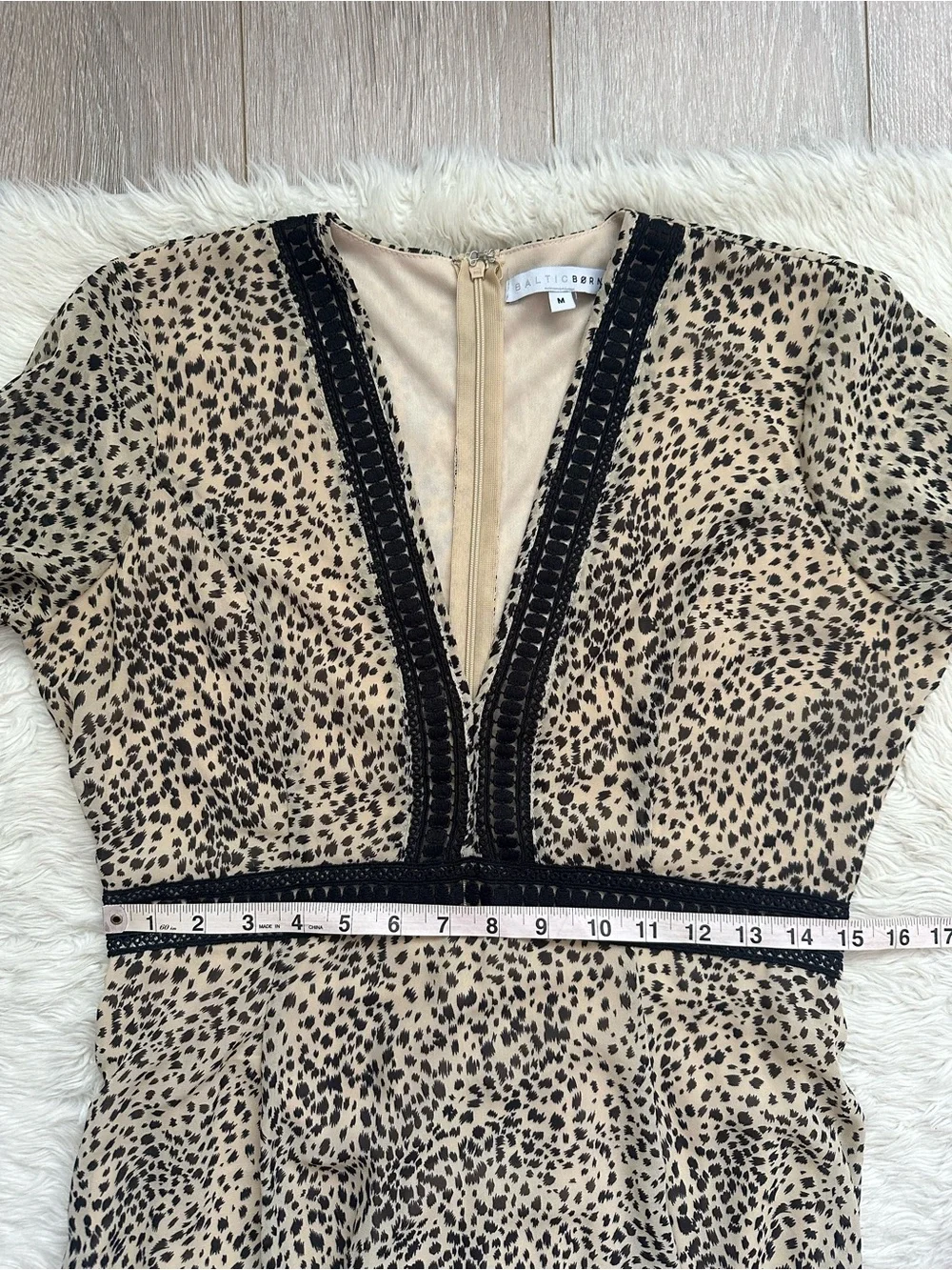 Baltic Born Dress Cha Cha Print Maxi Leopard Cheetah Long Sleeve V-neck Sz M - Picture 13 of 15